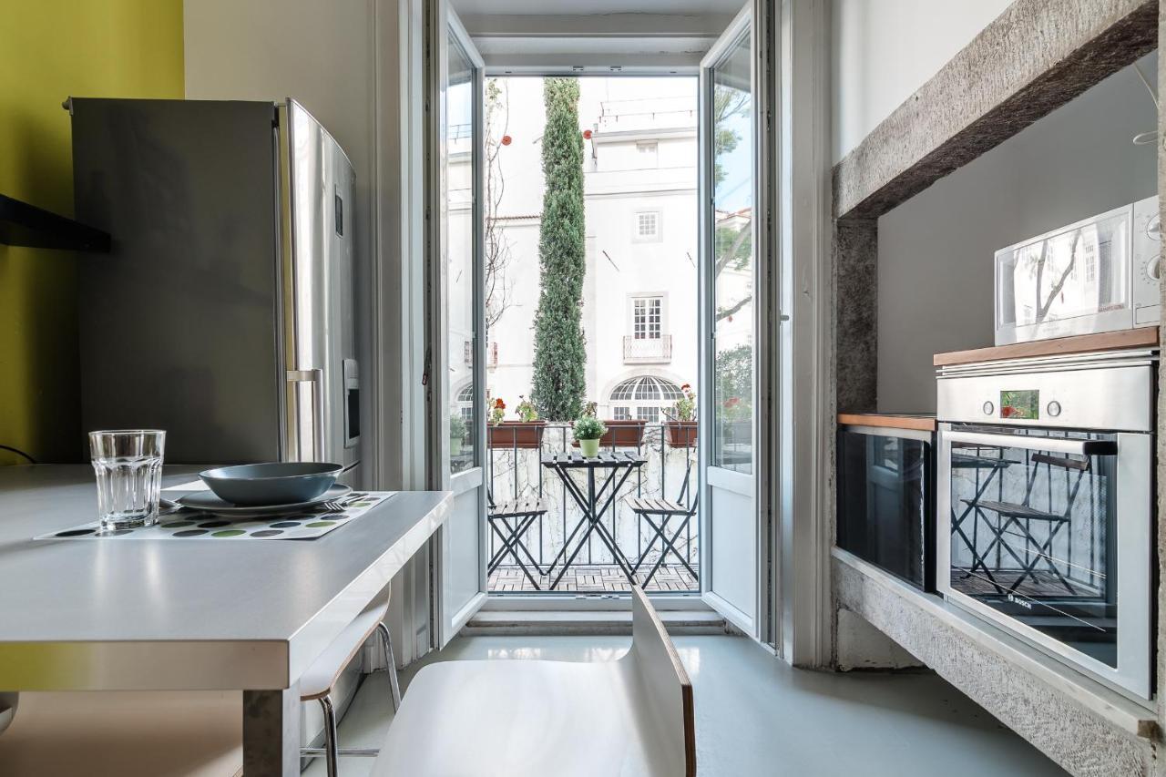 Lisboa Elegant 3 Bedroom Flat With View In Principe Real المظهر الخارجي الصورة