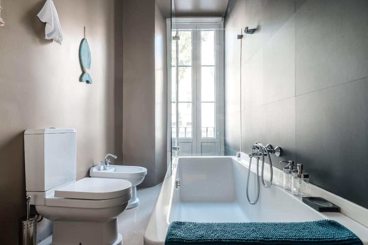 Lisboa Elegant 3 Bedroom Flat With View In Principe Real المظهر الخارجي الصورة